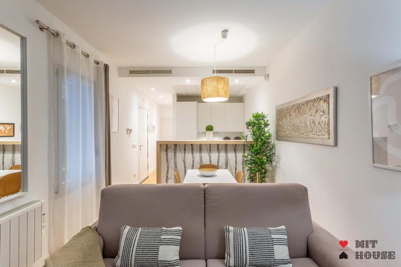 Mit House Ayala En Madrid Apartment Ngoại thất bức ảnh