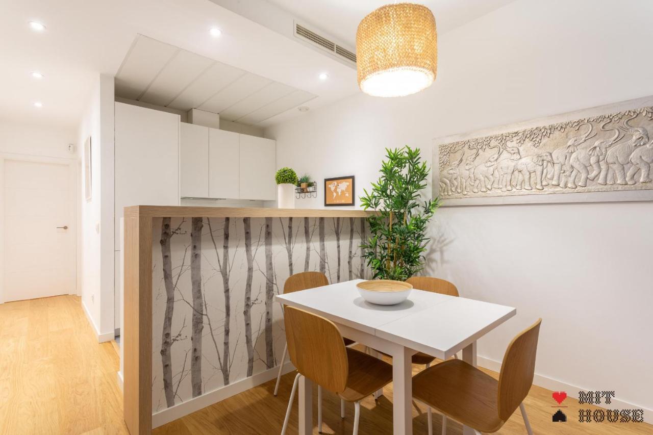 Mit House Ayala En Madrid Apartment Ngoại thất bức ảnh